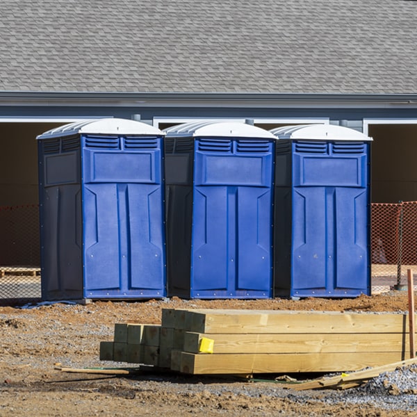 what is the maximum capacity for a single portable toilet in Campbell MO